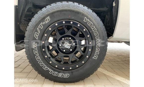 Buy Import Chevrolet Silverado White Car in Import - Dubai in Enga Buy Import Chevrolet Silverado White Car in Import - Dubai in Enga