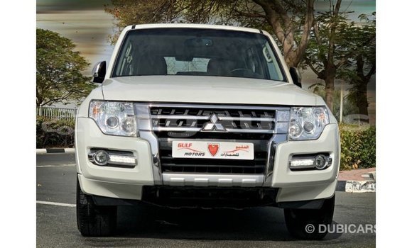 Buy Import Mitsubishi Pajero White Car in Import - Dubai in Enga Buy Import Mitsubishi Pajero White Car in Import - Dubai in Enga