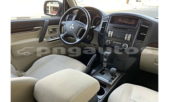 Buy Import Mitsubishi Pajero Other Car in Import - Dubai in Enga Buy Import Mitsubishi Pajero Other Car in Import - Dubai in Enga