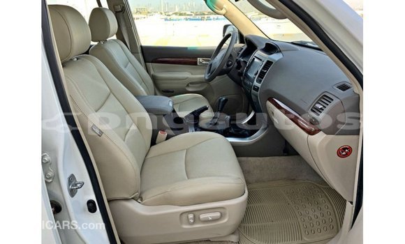Buy Import Toyota Prado White Car in Import - Dubai in Enga Buy Import Toyota Prado White Car in Import - Dubai in Enga