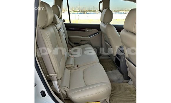 Buy Import Toyota Prado White Car in Import - Dubai in Enga Buy Import Toyota Prado White Car in Import - Dubai in Enga