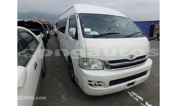 Buy Import Toyota Hiace White Car in Import - Dubai in Enga Buy Import Toyota Hiace White Car in Import - Dubai in Enga