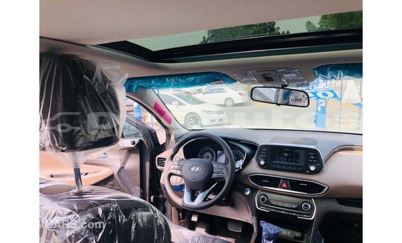 Buy Import Hyundai Santa Fe Green Car in Import - Dubai in Enga Buy Import Hyundai Santa Fe Green Car in Import - Dubai in Enga