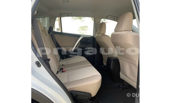 Buy Import Toyota 4Runner White Car in Import - Dubai in Enga Buy Import Toyota 4Runner White Car in Import - Dubai in Enga