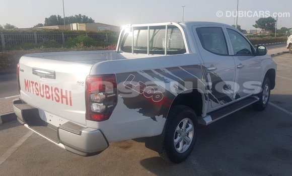 Buy Import Mitsubishi L200 White Car in Import - Dubai in Enga Buy Import Mitsubishi L200 White Car in Import - Dubai in Enga
