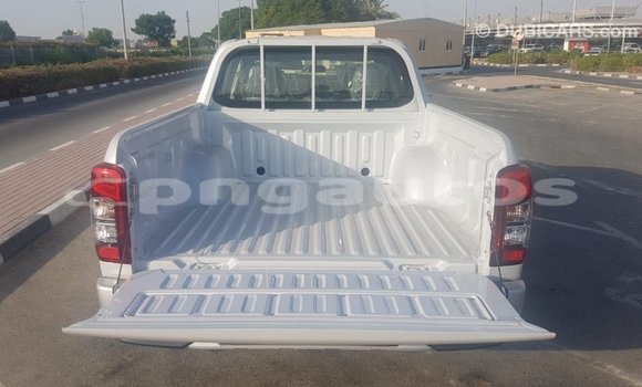 Buy Import Mitsubishi L200 White Car in Import - Dubai in Enga Buy Import Mitsubishi L200 White Car in Import - Dubai in Enga