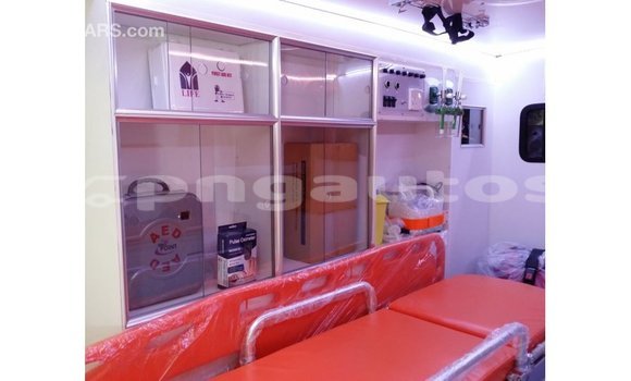 Buy Import Toyota Hiace White Car in Import - Dubai in Enga Buy Import Toyota Hiace White Car in Import - Dubai in Enga