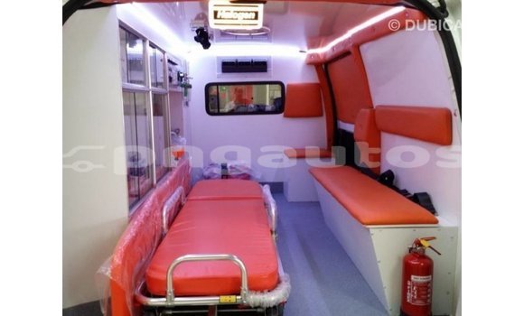 Buy Import Toyota Hiace White Car in Import - Dubai in Enga Buy Import Toyota Hiace White Car in Import - Dubai in Enga