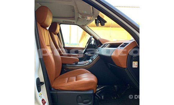 Buy Import Land Rover Range Rover White Car in Import - Dubai in Enga Buy Import Land Rover Range Rover White Car in Import - Dubai in Enga