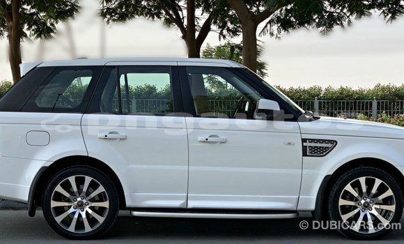Buy Import Land Rover Range Rover White Car in Import - Dubai in Enga Buy Import Land Rover Range Rover White Car in Import - Dubai in Enga