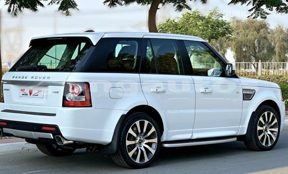 Buy Import Land Rover Range Rover White Car in Import - Dubai in Enga Buy Import Land Rover Range Rover White Car in Import - Dubai in Enga