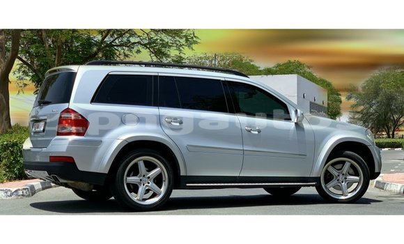 Buy Import Mercedes-Benz 190 Other Car in Import - Dubai in Enga Buy Import Mercedes-Benz 190 Other Car in Import - Dubai in Enga