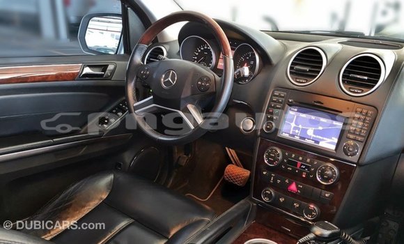 Buy Import Mercedes-Benz 190 Other Car in Import - Dubai in Enga Buy Import Mercedes-Benz 190 Other Car in Import - Dubai in Enga