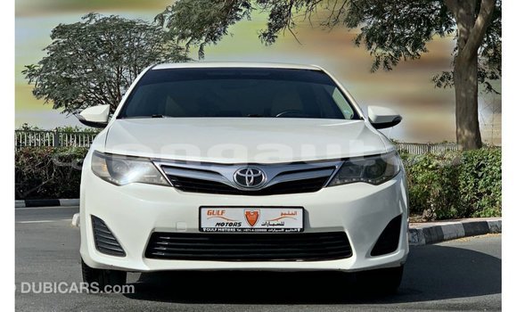 Buy Import Toyota Camry White Car in Import - Dubai in Enga Buy Import Toyota Camry White Car in Import - Dubai in Enga