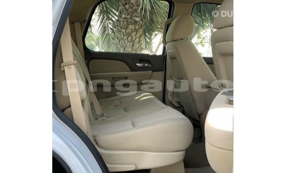Buy Import Chevrolet Tahoe White Car in Import - Dubai in Enga Buy Import Chevrolet Tahoe White Car in Import - Dubai in Enga