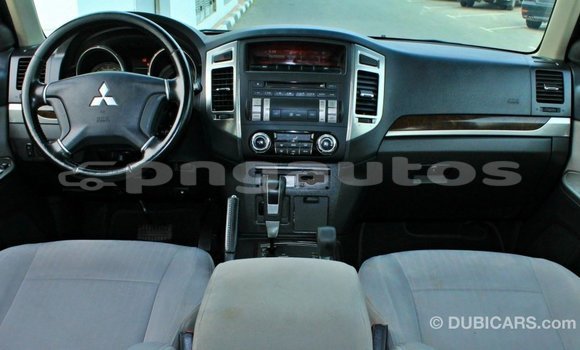 Buy Import Mitsubishi Pajero Brown Car in Import - Dubai in Enga Buy Import Mitsubishi Pajero Brown Car in Import - Dubai in Enga