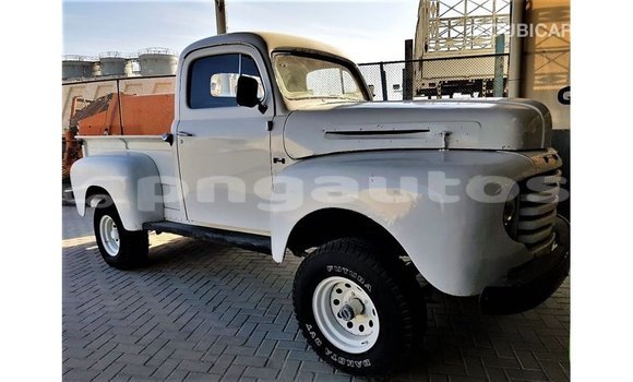 Buy Import Ford Club Wagon White Car in Import - Dubai in Enga Buy Import Ford Club Wagon White Car in Import - Dubai in Enga