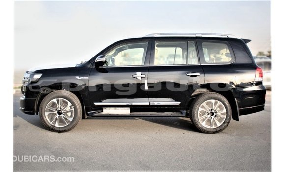 Buy Import Toyota Land Cruiser Black Car in Import - Dubai in Enga Buy Import Toyota Land Cruiser Black Car in Import - Dubai in Enga