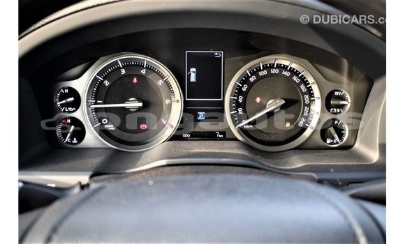 Buy Import Toyota Land Cruiser Black Car in Import - Dubai in Enga Buy Import Toyota Land Cruiser Black Car in Import - Dubai in Enga