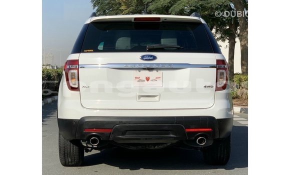 Buy Import Ford Explorer White Car in Import - Dubai in Enga Buy Import Ford Explorer White Car in Import - Dubai in Enga