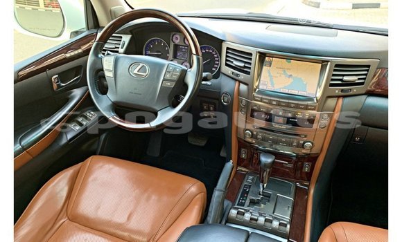 Buy Import Lexus LX White Car in Import - Dubai in Enga Buy Import Lexus LX White Car in Import - Dubai in Enga