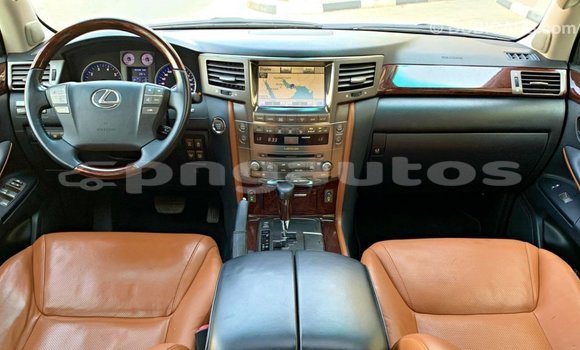 Buy Import Lexus LX White Car in Import - Dubai in Enga Buy Import Lexus LX White Car in Import - Dubai in Enga