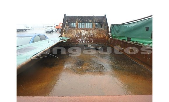 Buy Import Nissan 350Z Brown Car in Import - Dubai in Enga Buy Import Nissan 350Z Brown Car in Import - Dubai in Enga