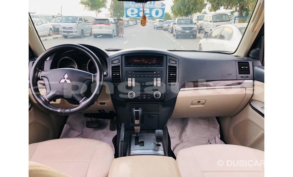 Buy Import Mitsubishi Pajero White Car in Import - Dubai in Enga Buy Import Mitsubishi Pajero White Car in Import - Dubai in Enga