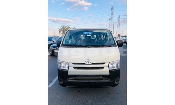 Buy Import Toyota Hiace White Car in Import - Dubai in Enga Buy Import Toyota Hiace White Car in Import - Dubai in Enga