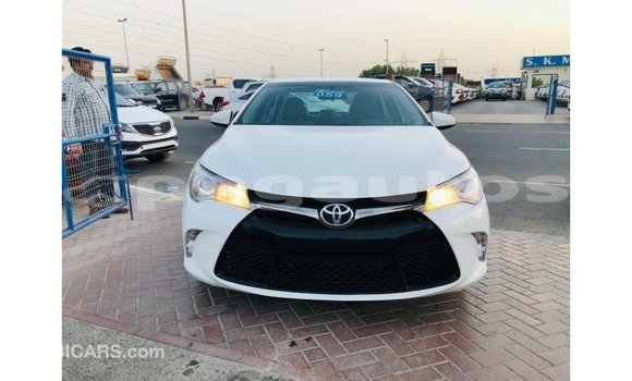 Buy Import Toyota Camry White Car in Import - Dubai in Enga Buy Import Toyota Camry White Car in Import - Dubai in Enga