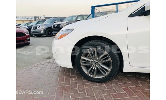 Buy Import Toyota Camry White Car in Import - Dubai in Enga Buy Import Toyota Camry White Car in Import - Dubai in Enga