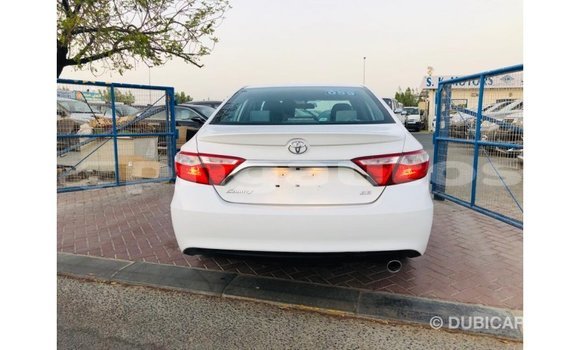 Buy Import Toyota Camry White Car in Import - Dubai in Enga Buy Import Toyota Camry White Car in Import - Dubai in Enga