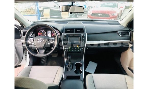 Buy Import Toyota Camry White Car in Import - Dubai in Enga Buy Import Toyota Camry White Car in Import - Dubai in Enga