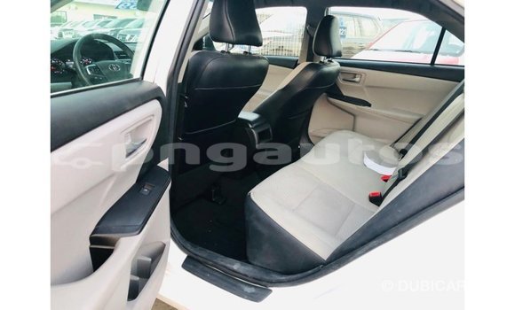 Buy Import Toyota Camry White Car in Import - Dubai in Enga Buy Import Toyota Camry White Car in Import - Dubai in Enga