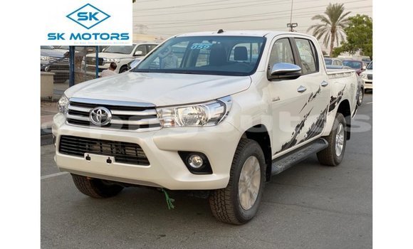 Buy Import Toyota Hilux White Car in Import - Dubai in Enga Buy Import Toyota Hilux White Car in Import - Dubai in Enga