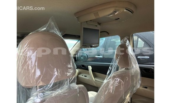 Buy Import Toyota Highlander Blue Car in Import - Dubai in Enga Buy Import Toyota Highlander Blue Car in Import - Dubai in Enga