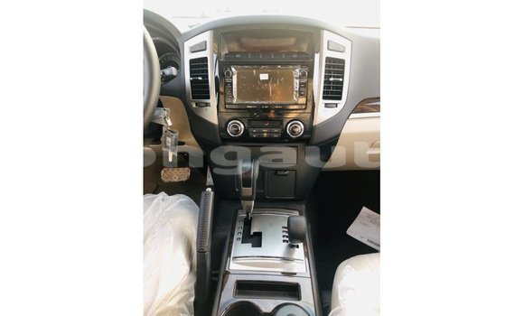 Buy Import Mitsubishi Pajero Black Car in Import - Dubai in Enga Buy Import Mitsubishi Pajero Black Car in Import - Dubai in Enga