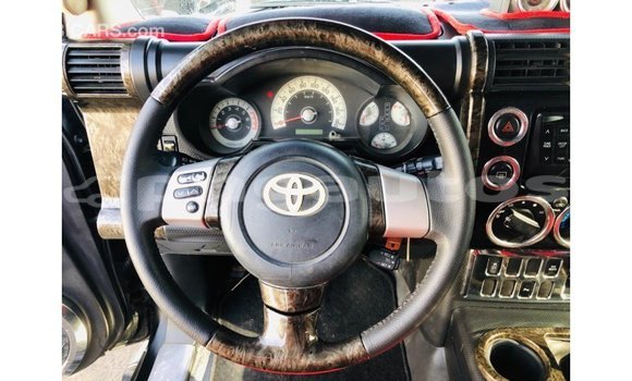 Buy Import Toyota FJ Cruiser Black Car in Import - Dubai in Enga Buy Import Toyota FJ Cruiser Black Car in Import - Dubai in Enga