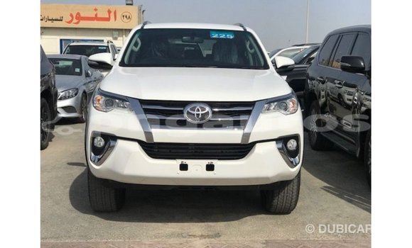 Buy Import Toyota Fortuner White Car in Import - Dubai in Enga Buy Import Toyota Fortuner White Car in Import - Dubai in Enga