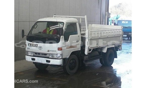 Buy Import Toyota Dyna White Car in Import - Dubai in Enga Buy Import Toyota Dyna White Car in Import - Dubai in Enga