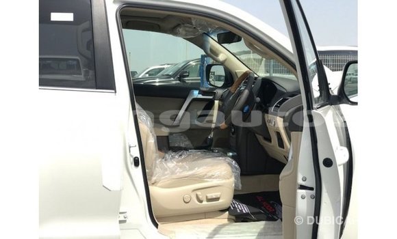 Buy Import Toyota Prado White Car in Import - Dubai in Enga Buy Import Toyota Prado White Car in Import - Dubai in Enga