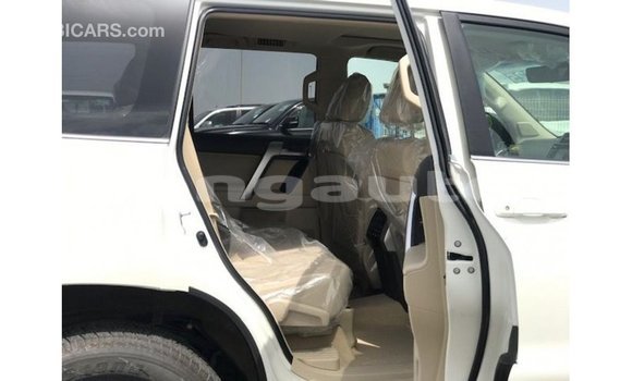 Buy Import Toyota Prado White Car in Import - Dubai in Enga Buy Import Toyota Prado White Car in Import - Dubai in Enga