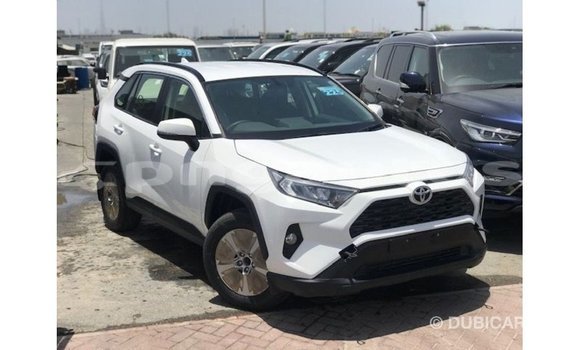 Buy Import Toyota 4Runner White Car in Import - Dubai in Enga Buy Import Toyota 4Runner White Car in Import - Dubai in Enga