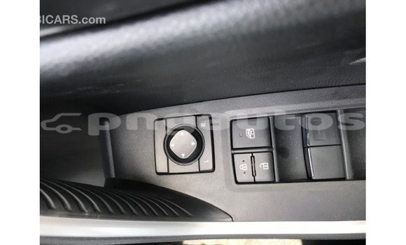 Buy Import Toyota 4Runner White Car in Import - Dubai in Enga Buy Import Toyota 4Runner White Car in Import - Dubai in Enga