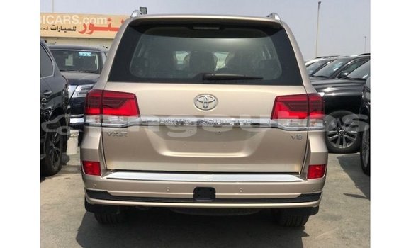 Buy Import Toyota Land Cruiser Other Car in Import - Dubai in Enga Buy Import Toyota Land Cruiser Other Car in Import - Dubai in Enga