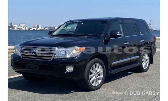 Buy Import Toyota Land Cruiser Black Car in Import - Dubai in Enga Buy Import Toyota Land Cruiser Black Car in Import - Dubai in Enga