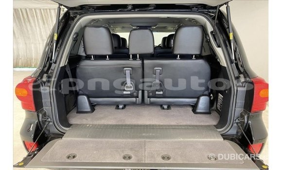 Buy Import Toyota Land Cruiser Black Car in Import - Dubai in Enga Buy Import Toyota Land Cruiser Black Car in Import - Dubai in Enga