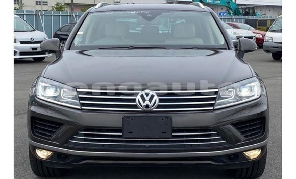 Buy Import Volkswagen Touareg Other Car in Import - Dubai in Enga Buy Import Volkswagen Touareg Other Car in Import - Dubai in Enga