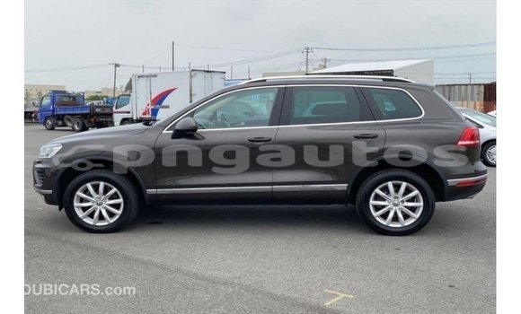 Buy Import Volkswagen Touareg Other Car in Import - Dubai in Enga Buy Import Volkswagen Touareg Other Car in Import - Dubai in Enga