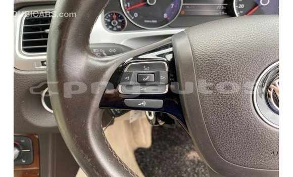 Buy Import Volkswagen Touareg Other Car in Import - Dubai in Enga Buy Import Volkswagen Touareg Other Car in Import - Dubai in Enga